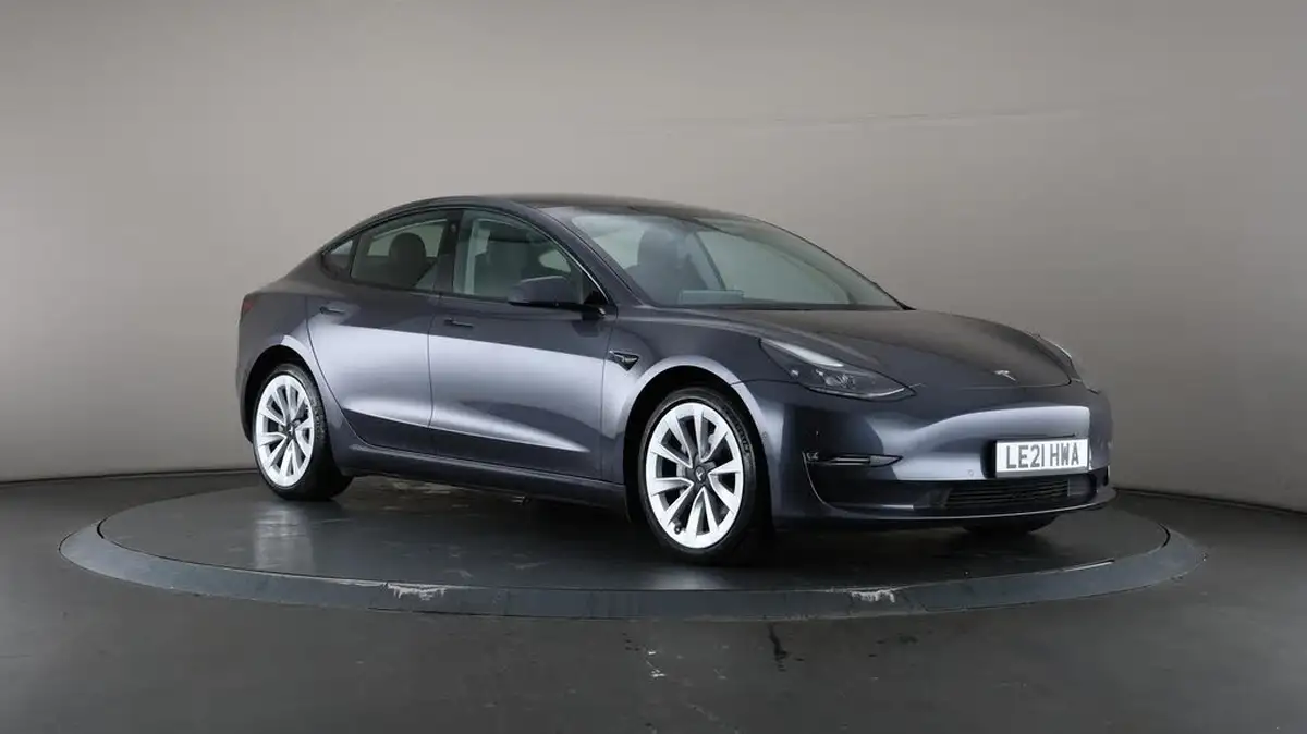 2021-tesla-model-3-e-long-range-4x4-big-51