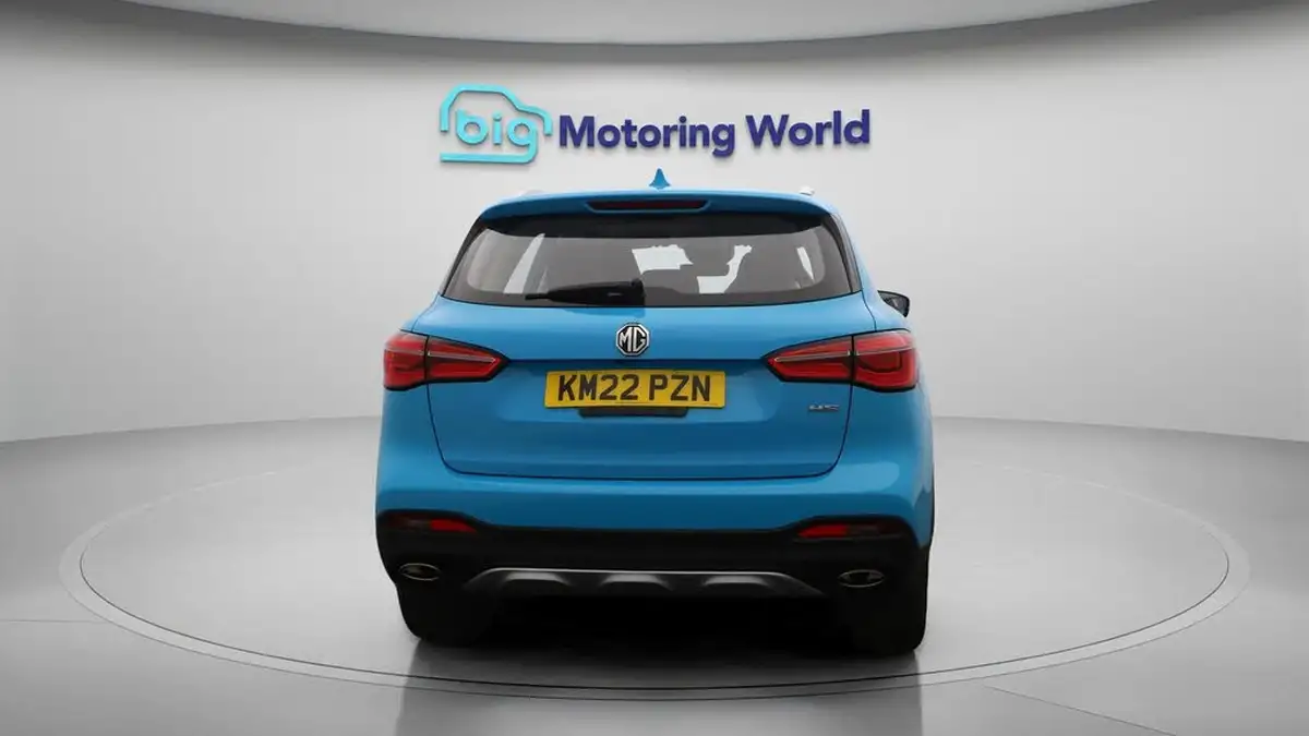 2022-mg-hs-15t-gdi-exclusive-162ps-dct-big-6