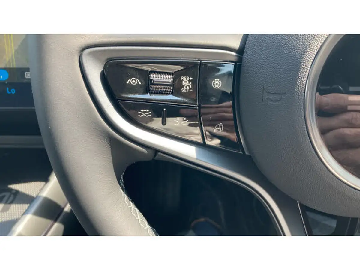 2025-byd-seal-e-design-big-34
