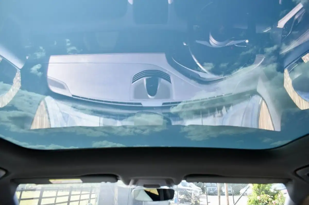 2022-porsche-taycan-e-base-476ps-performance-battery-plus-big-41
