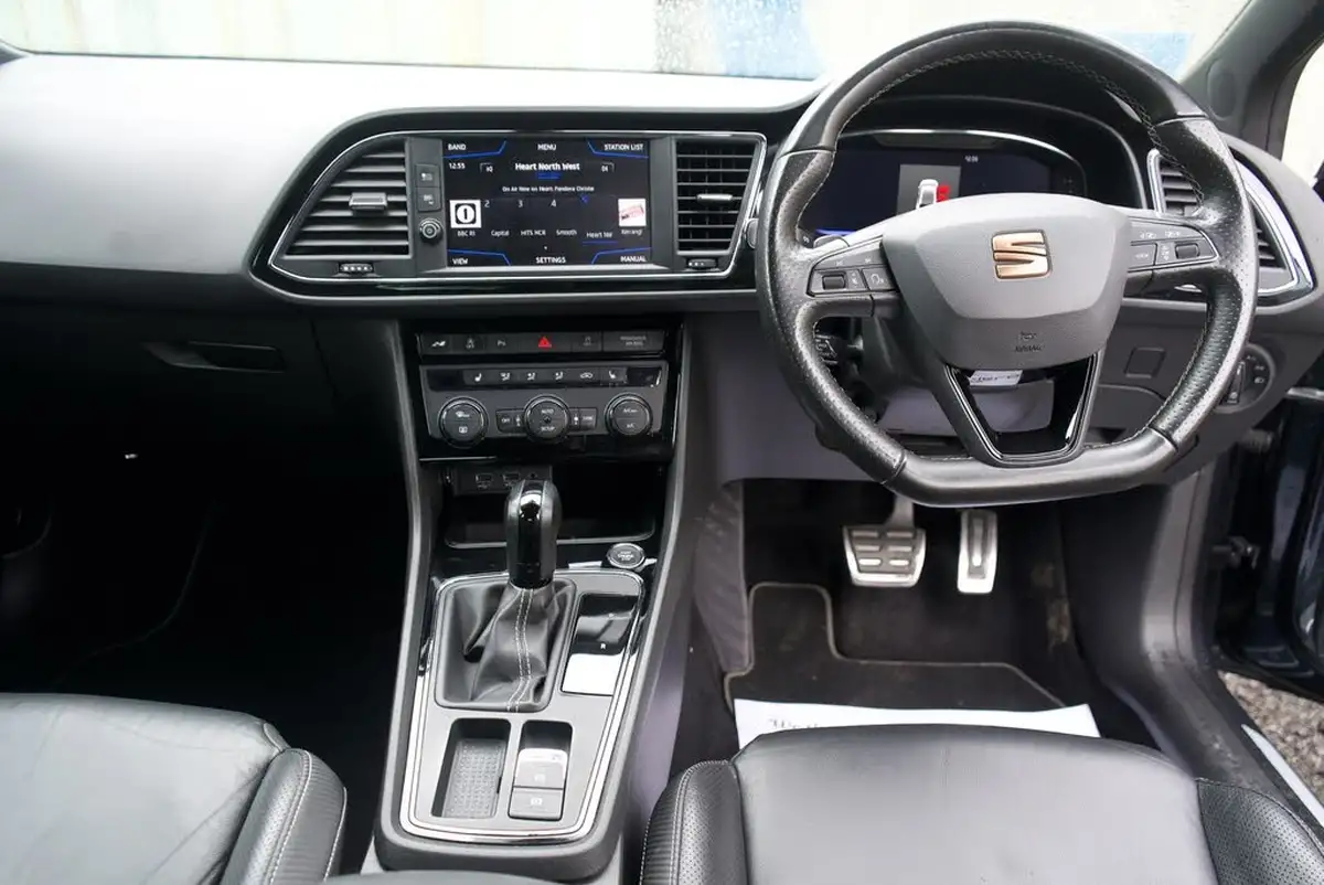 2019-seat-leon-20-tsi-cupra-lux-ss-big-49