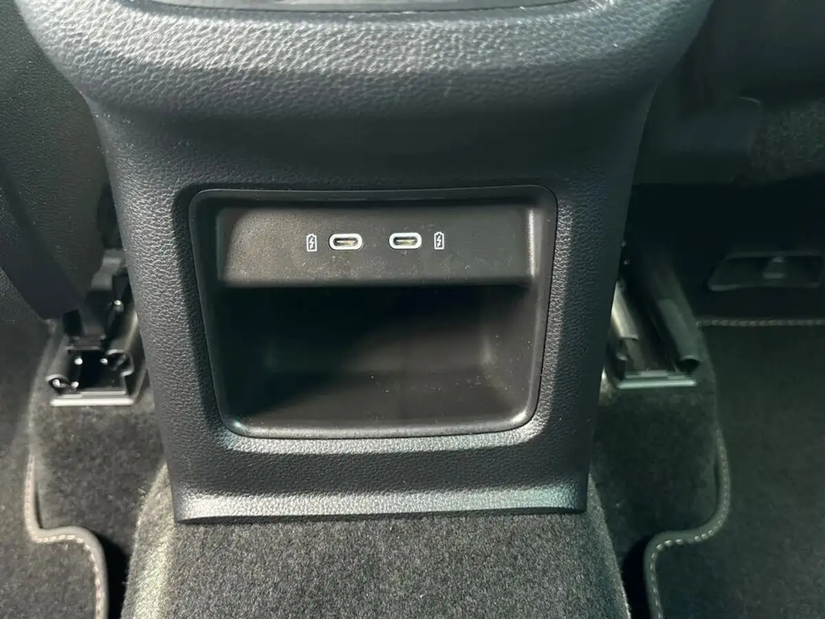 2024-cupra-ateca-20-tsi-vz1-big-22
