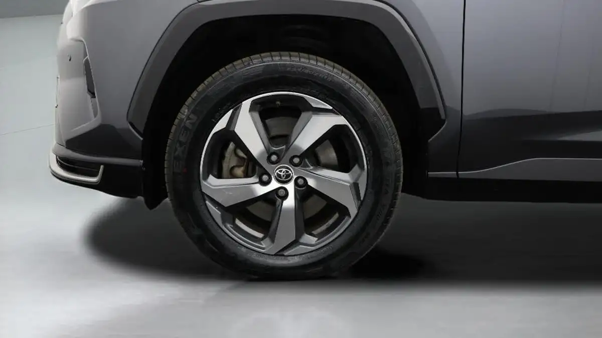 2022-toyota-rav4-25-vvt-i-design-302bhp-plug-in-big-18