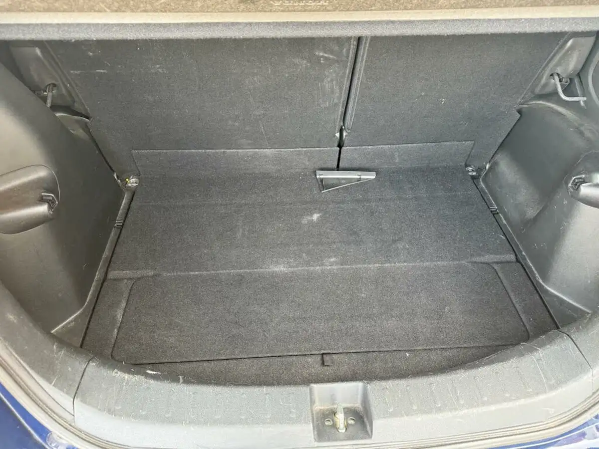 2013-honda-jazz-14-es-cvt-big-14