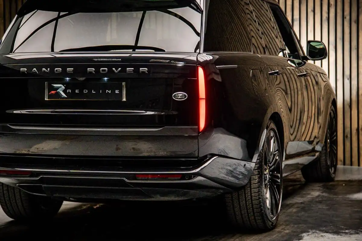 2022-land-rover-range-rover-30-d300-se-big-21