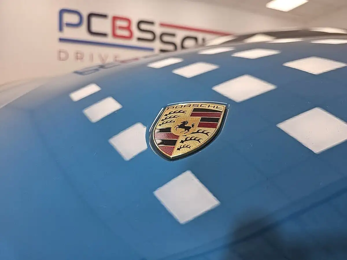 2018-porsche-macan-big-40
