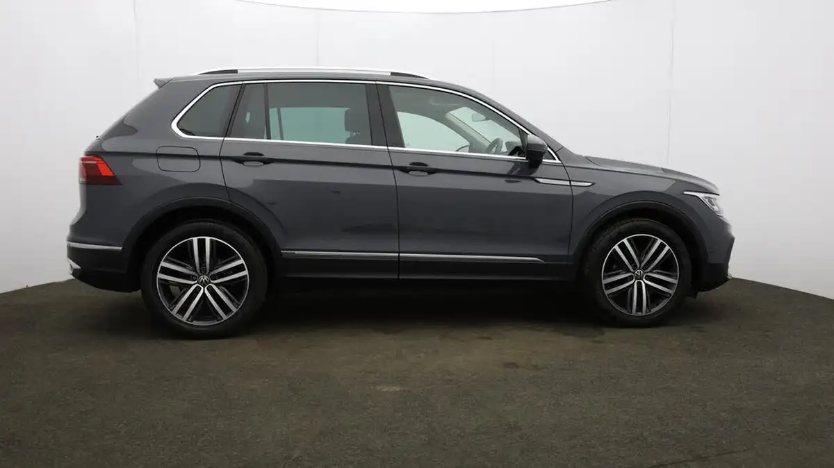 2020-volkswagen-tiguan-15-tsi-elegance-big-30