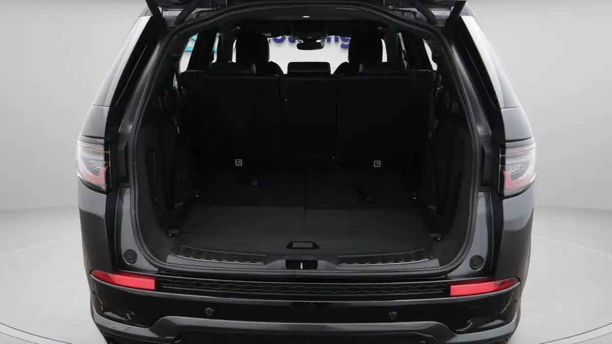 2021-land-rover-discovery-sport-20-p290-black-big-17