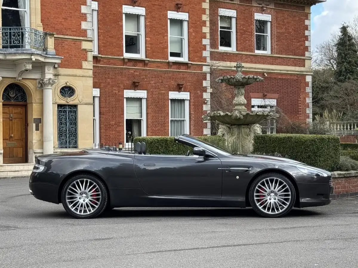2010-aston-martin-db9-60-volante-touchtronic-ii-big-7