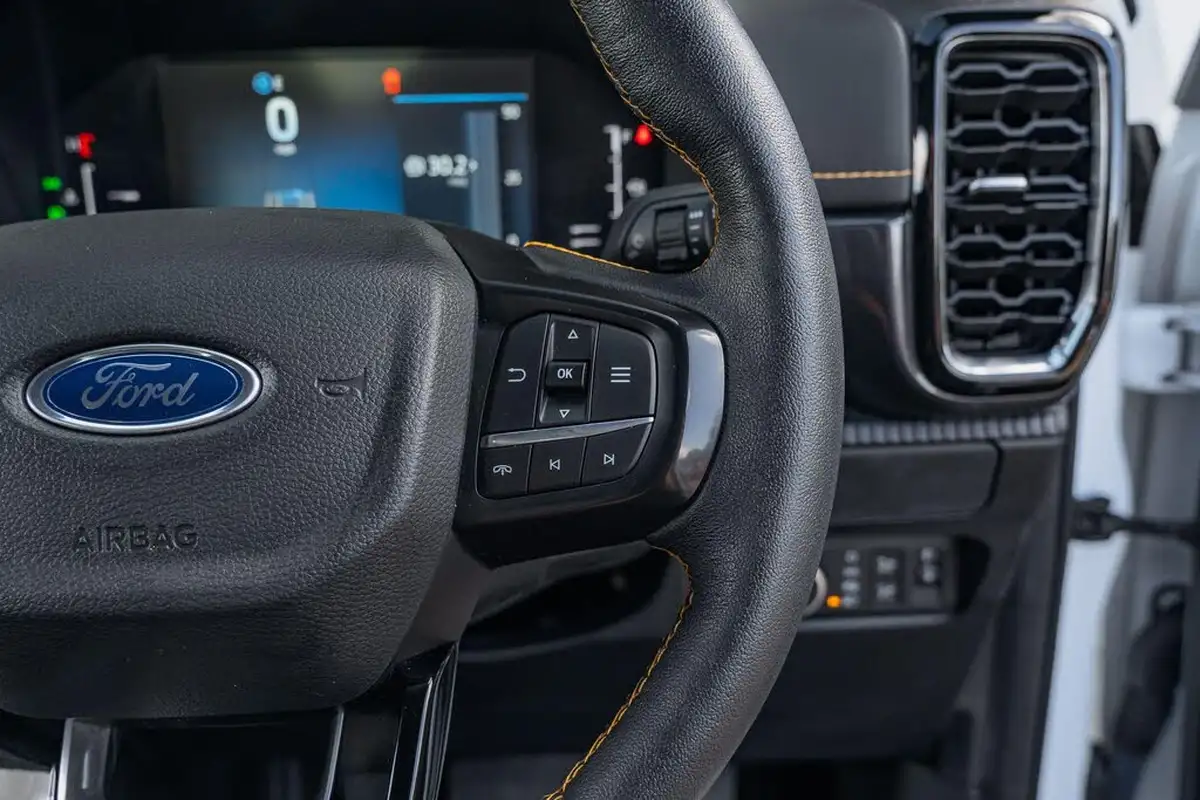 2023-ford-ranger-20-ecoblue-wildtrak-double-cab-big-40
