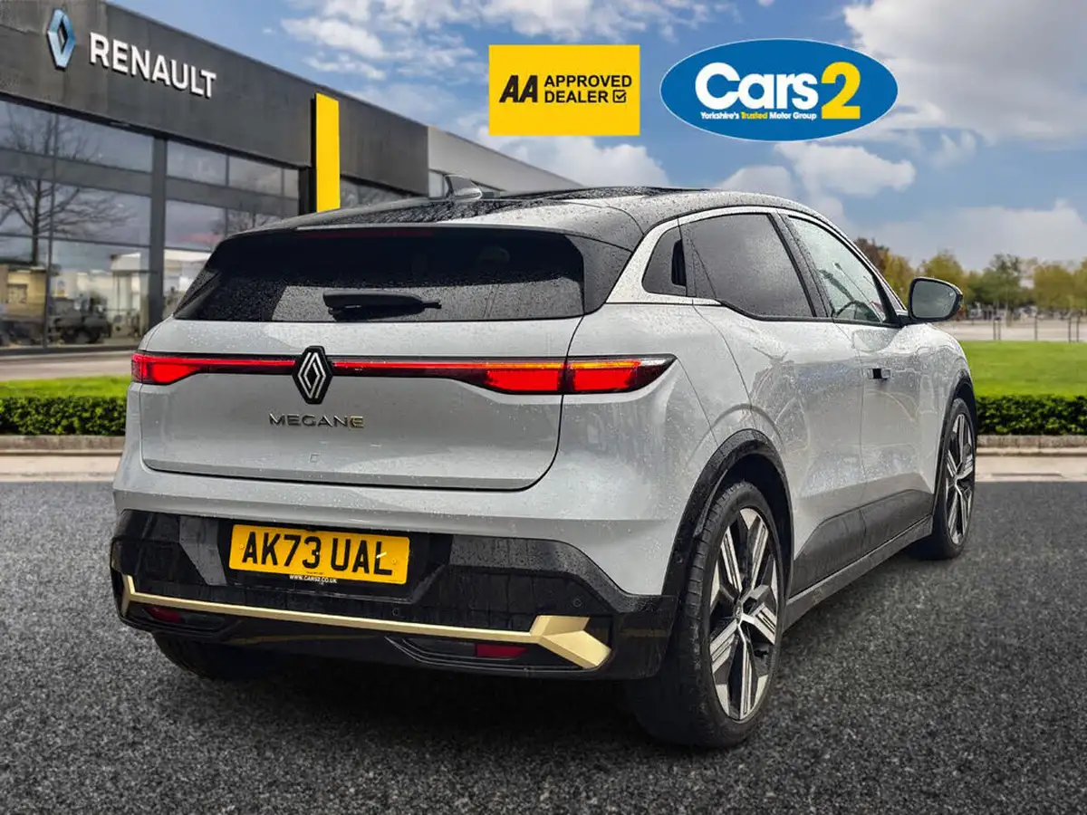 2023-renault-megane-e-tech-e-launch-edition-big-3