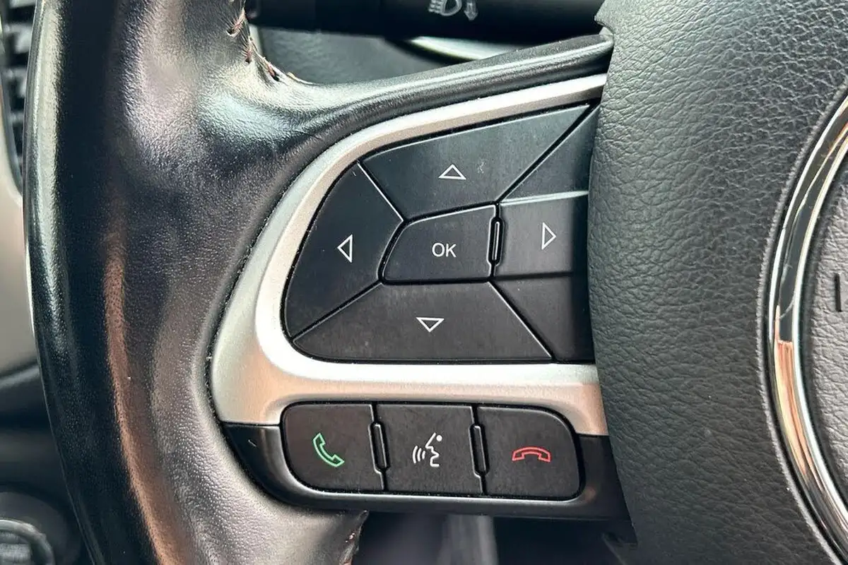 2021-jeep-compass-14-multiair-ii-longitude-168bhp-4x4-auto-big-15