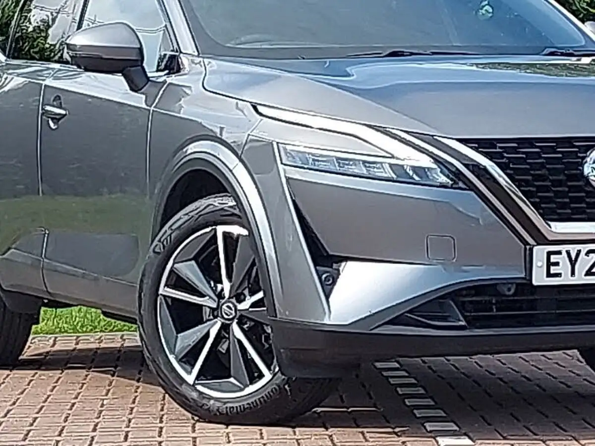 2022-nissan-qashqai-13-dig-t-tekna-140ps-mild-hybrid-big-8