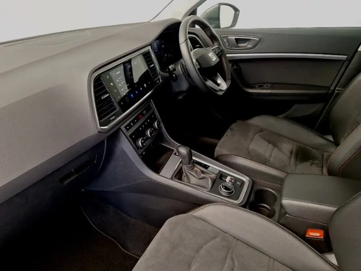 2024-seat-ateca-15-ecotsi-fr-dsg-big-4