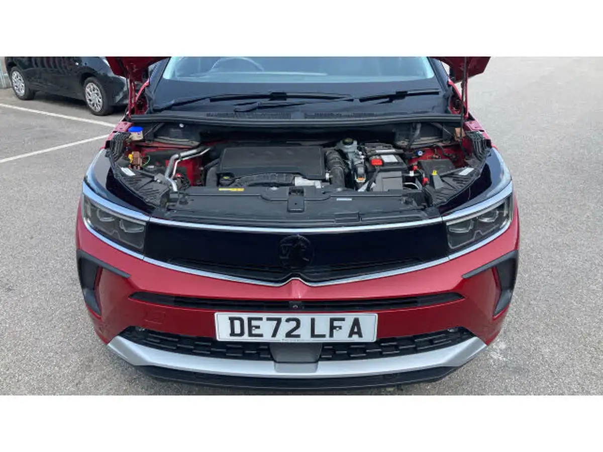 2022-vauxhall-grandland-12-ultimate-auto-big-7
