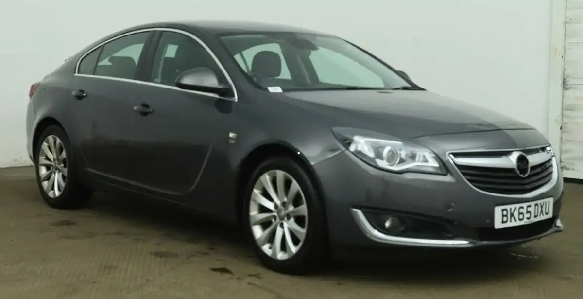 2015-vauxhall-insignia-16cdti-elite-nav-ecoflex-ss-big-3