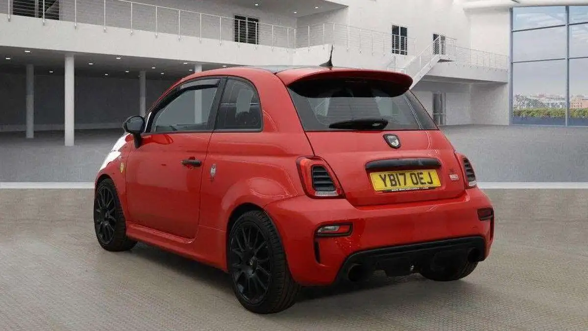 2017-abarth-595-14-tjet-trofeo-big-1