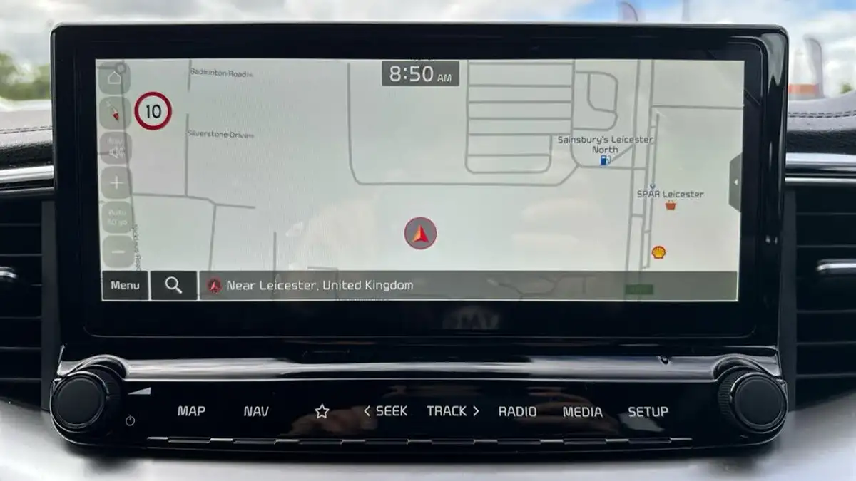 2025-kia-ceed-15-t-gdi-gt-line-dct-big-9