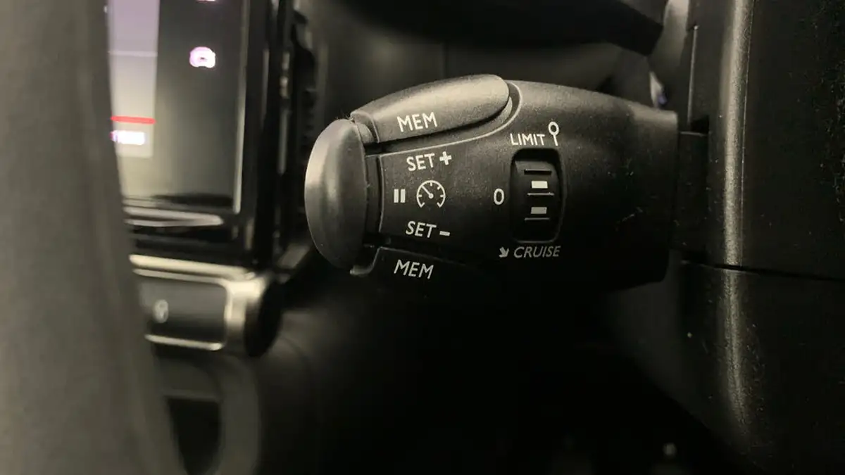 2022-citroen-c3-12-puretech-sense-big-31