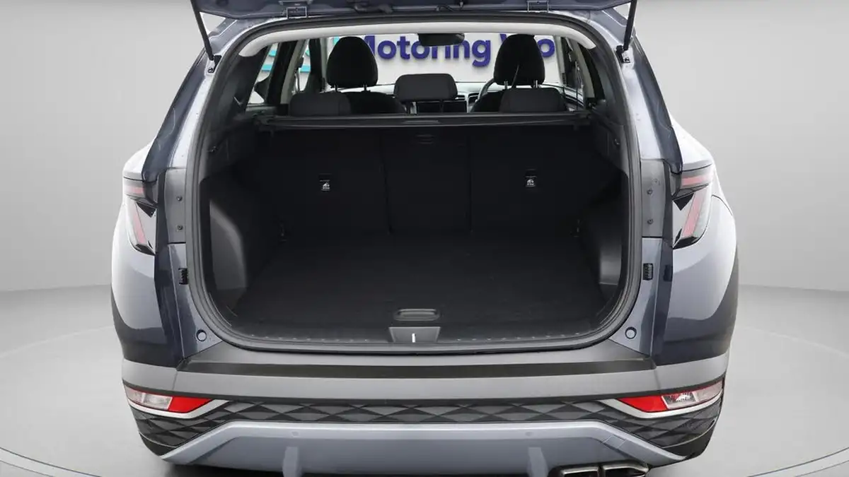 2023-hyundai-tucson-16-t-gdi-premium-230ps-hybrid-auto-big-17
