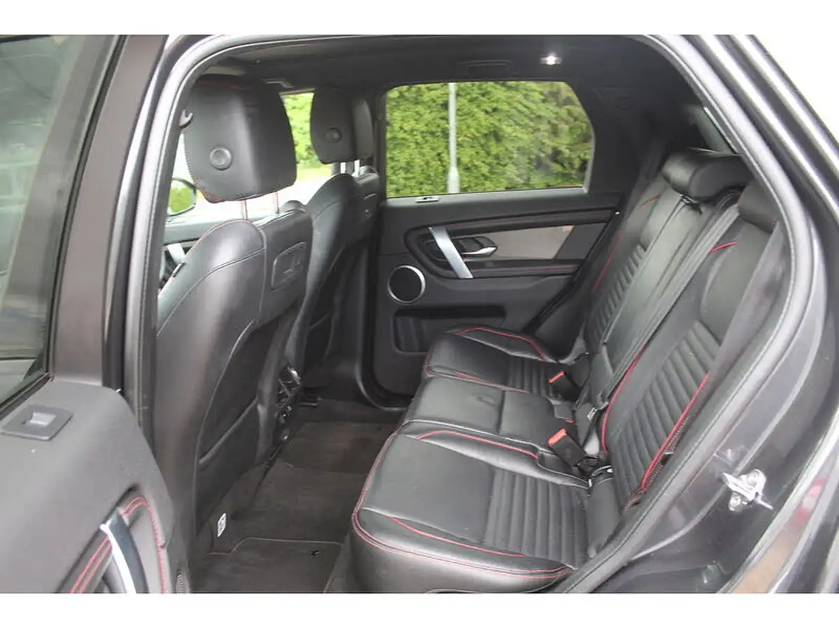 2021-land-rover-discovery-sport-20-p290-black-big-17