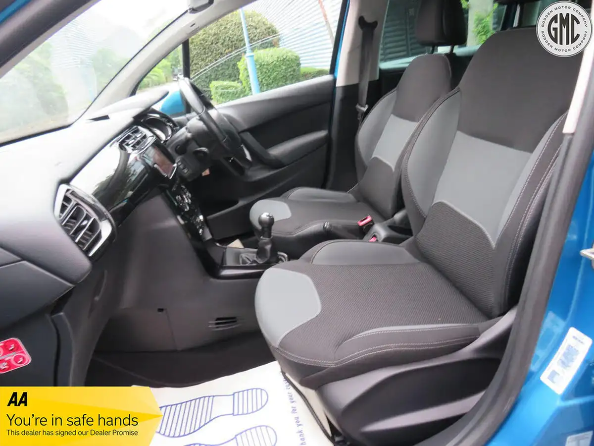 2011-citroen-c3-14-connexion-big-11