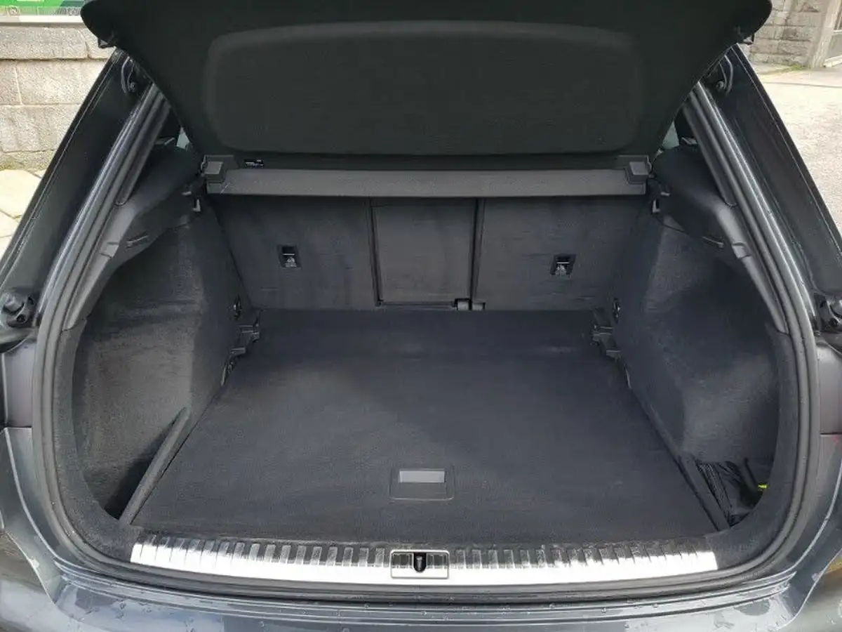 2022-audi-q3-20-40-tfsi-black-edition-station-wagon-big-7