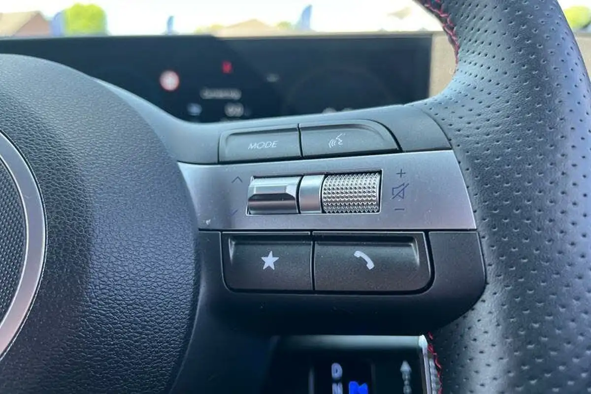 2023-hyundai-kona-10-t-gdi-n-line-s-dct-big-38