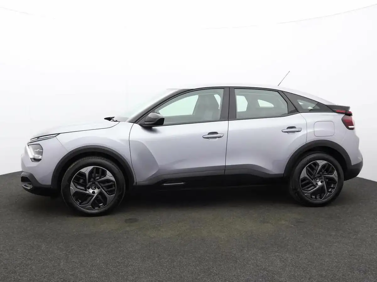 2022-citroen-c4-15bluehdi-sense-plus-110ps-big-3