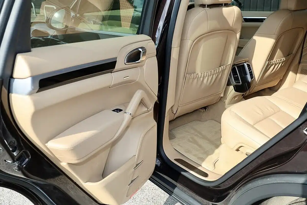 2014-porsche-cayenne-30td-platinum-edition-big-48