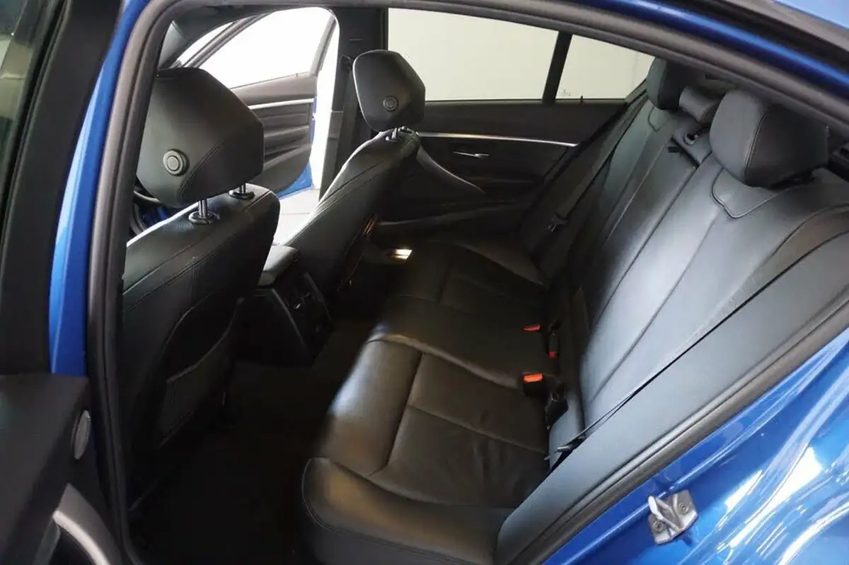 2018-bmw-3-series-30td-330d-xdrive-m-sport-shadow-edition-saloon-4d-big-37