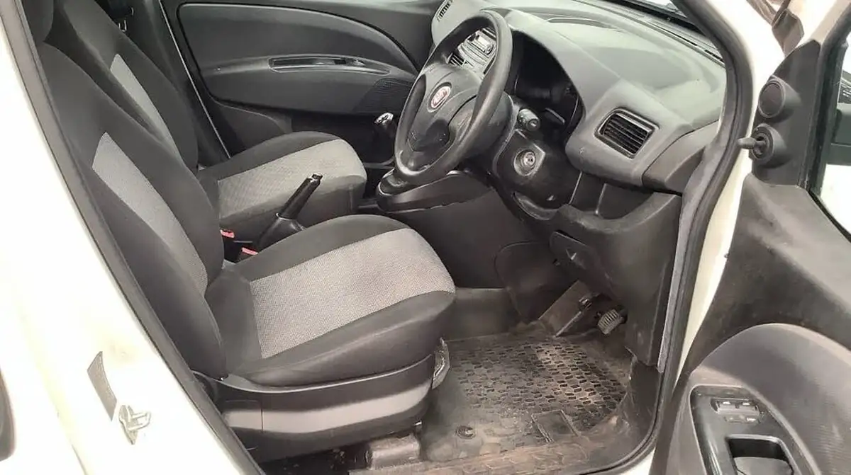2018-fiat-doblo-cargo-13td-l2h1-maxi-big-7