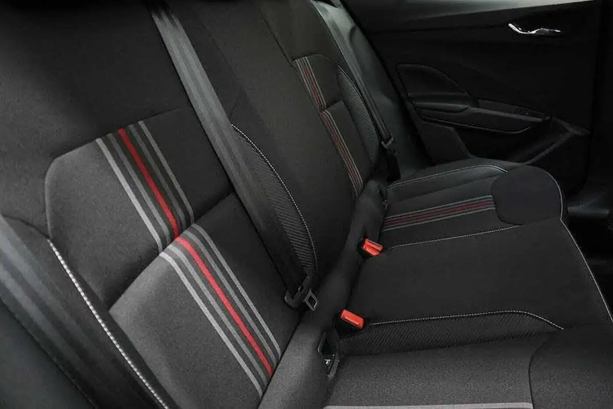 2024-skoda-fabia-15-tsi-monte-carlo-edition-big-8