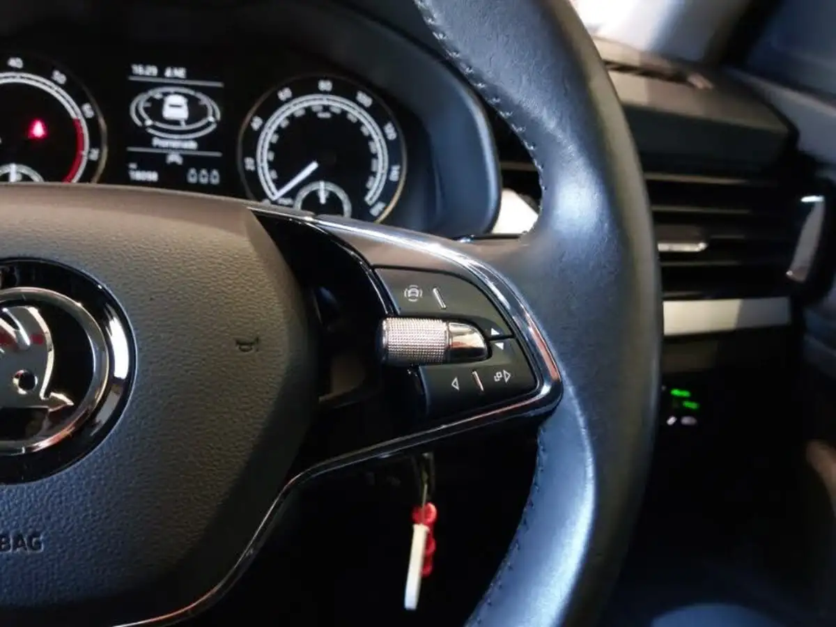2021-skoda-kamiq-10-tsi-se-drive-111ps-big-16