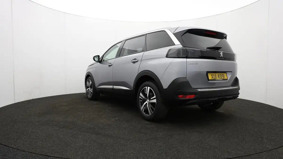 2021-peugeot-5008-suv-15-bluehdi-allure-big-79