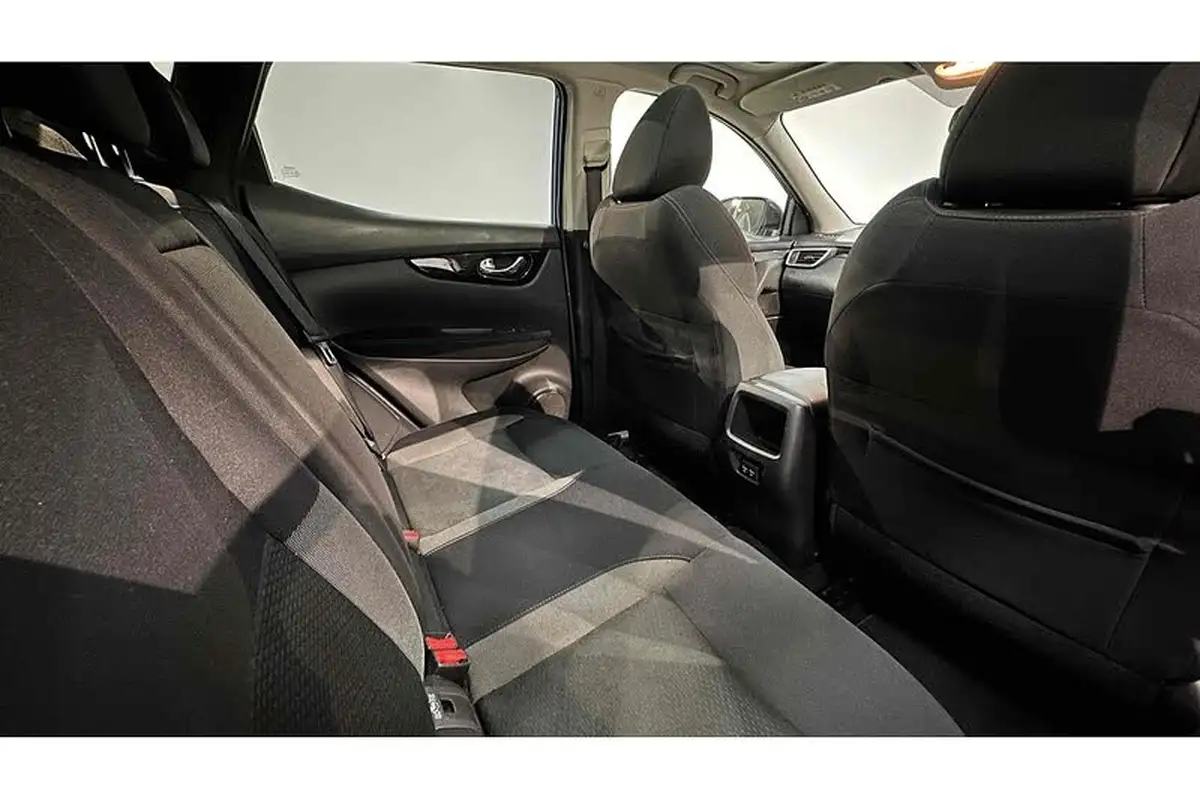 2020-nissan-qashqai-13-dig-t-n-connecta-140ps-big-22