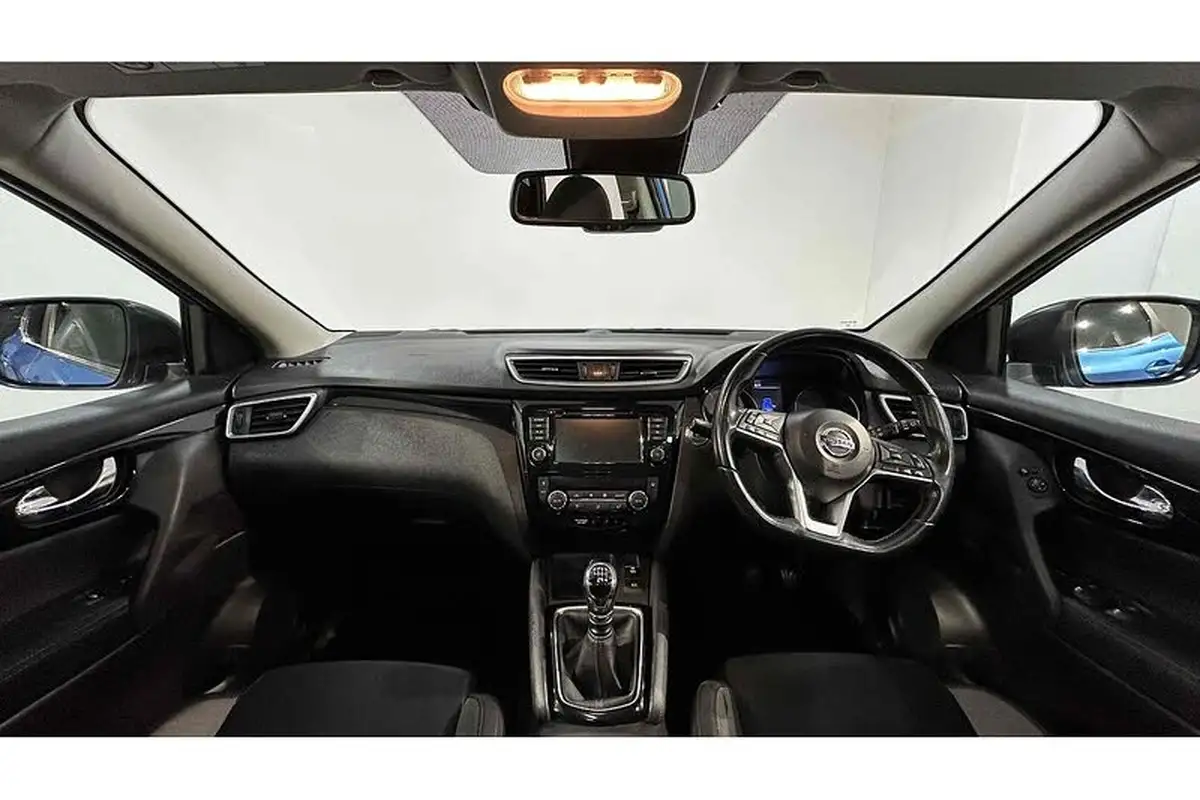 2020-nissan-qashqai-13-dig-t-n-connecta-140ps-big-1