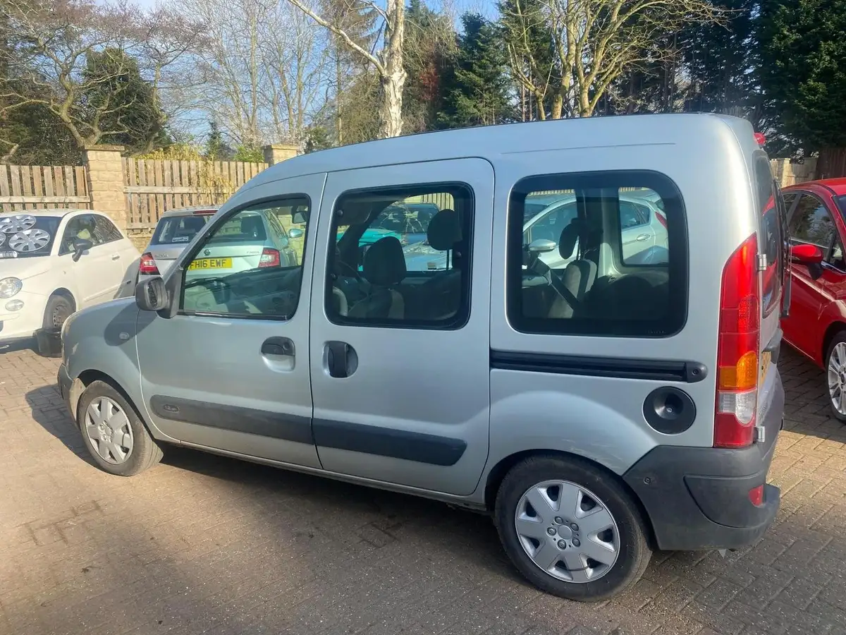 2008-renault-kangoo-12-authentique-big-2