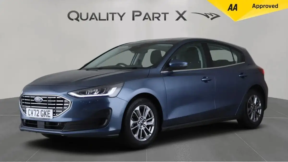 2022-ford-focus-10t-titanium-125ps-hatchback-big-2