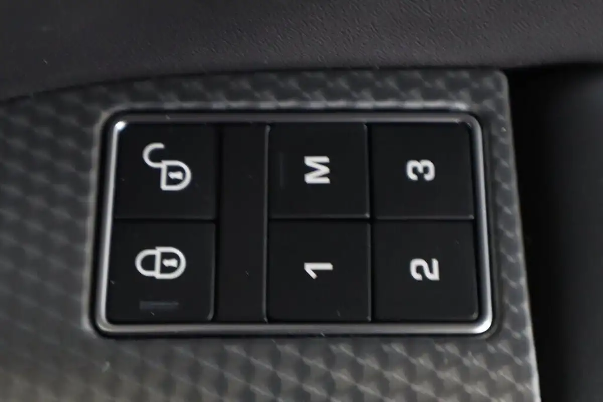 2020-land-rover-range-rover-sport-20-p400e-hse-dynamic-big-25