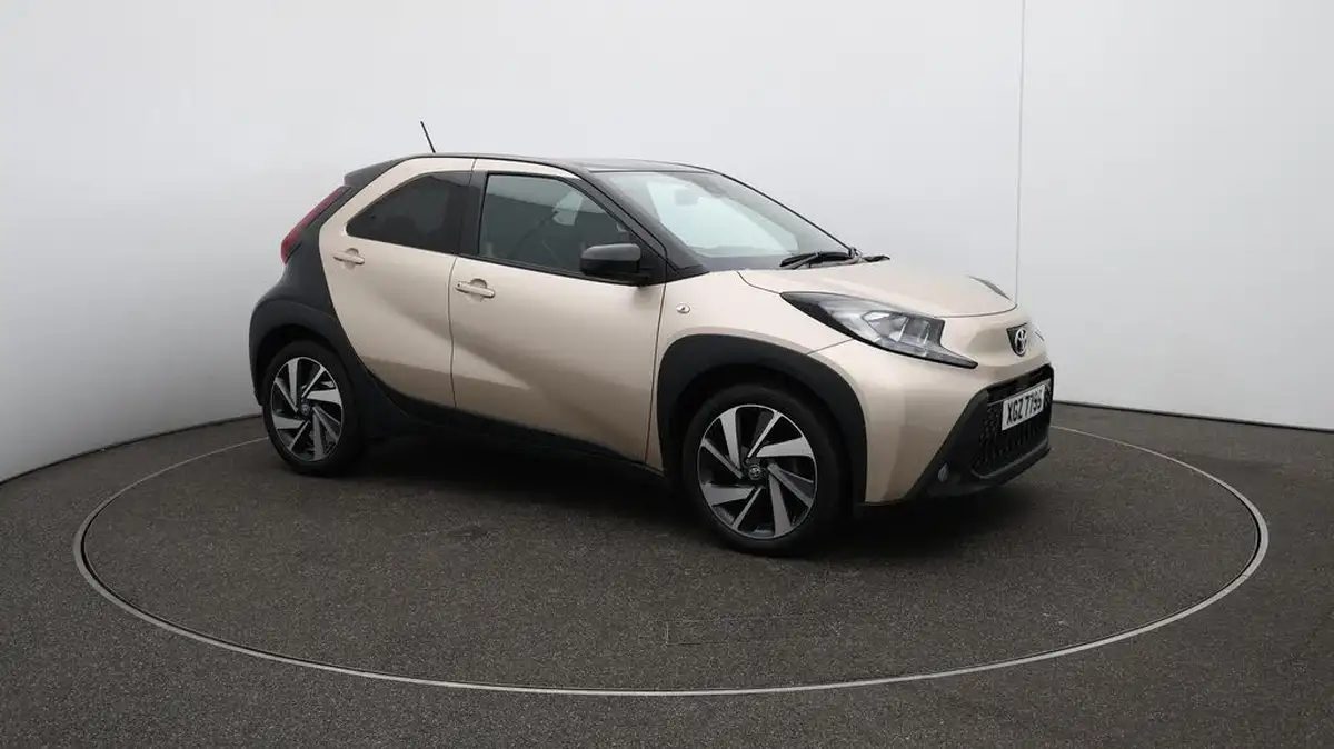 2022-toyota-aygo-x-10-vvt-i-edge-cvt-big-42