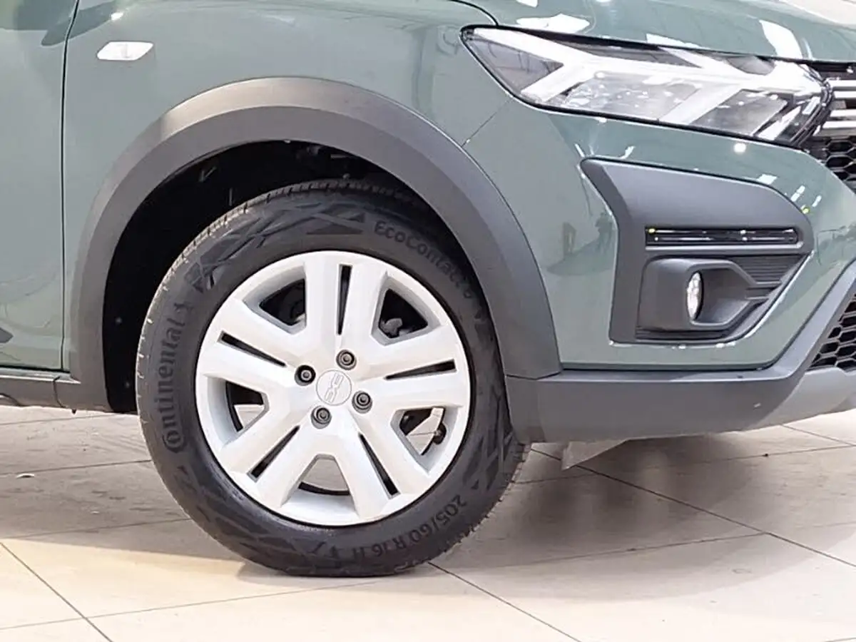 2024-dacia-sandero-stepway-10-tce-expression-90bhp-big-8