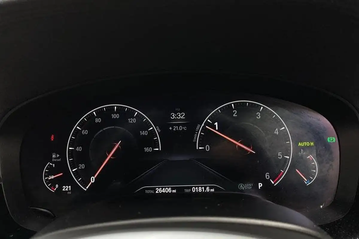 2019-bmw-5-series-20td-520d-m-sport-188bhp-xdrive-touring-5d-big-35