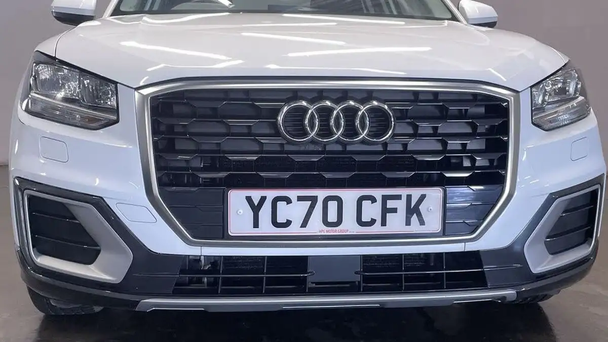 2020-audi-q2-16-30-tdi-technik-big-9