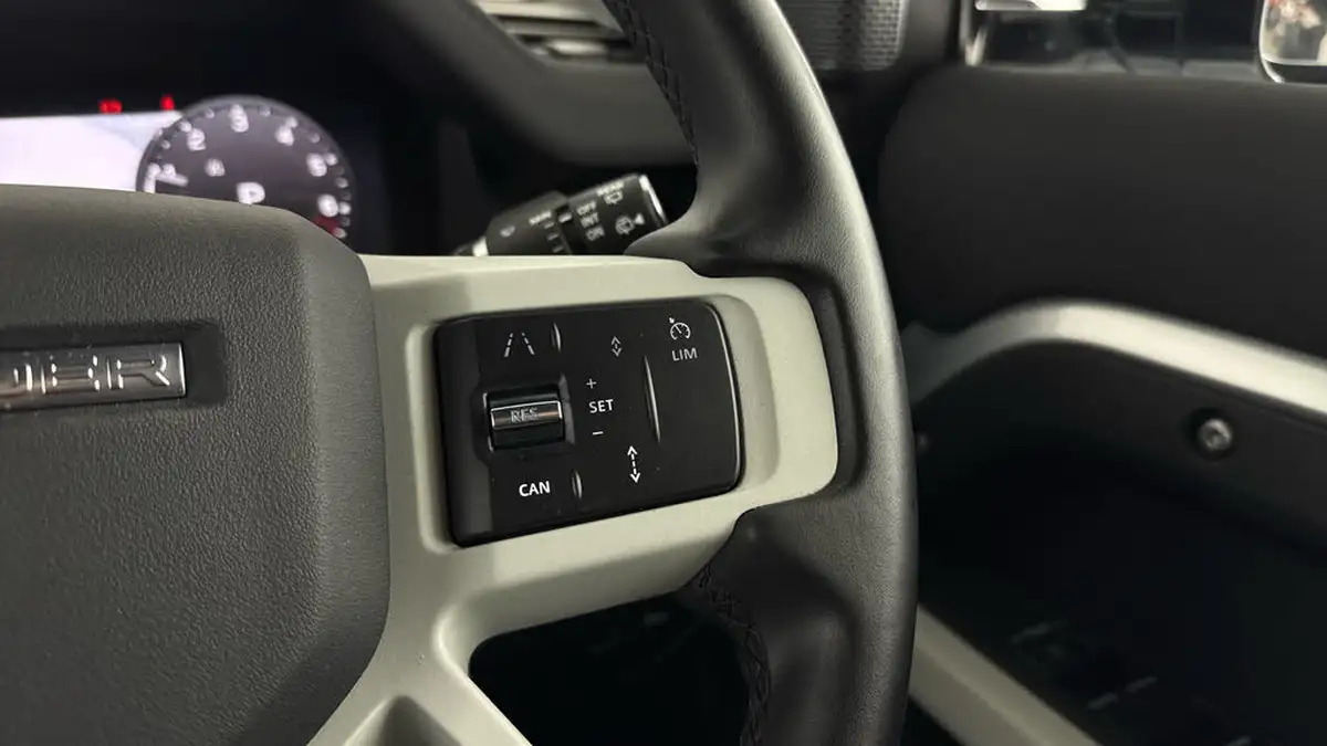 2022-land-rover-110-defender-20-p400e-x-dynamic-s-big-24