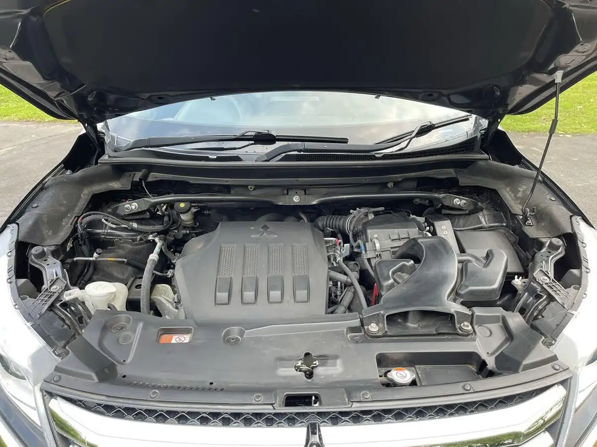 2018-mitsubishi-eclipse-cross-15-4-auto-big-11