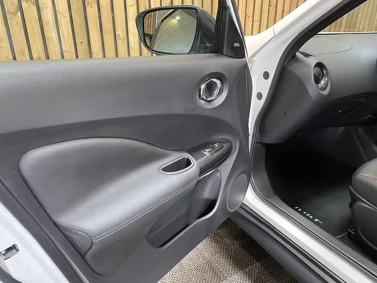 2019-nissan-juke-16-tekna-112ps-xtronic-cvt-big-67