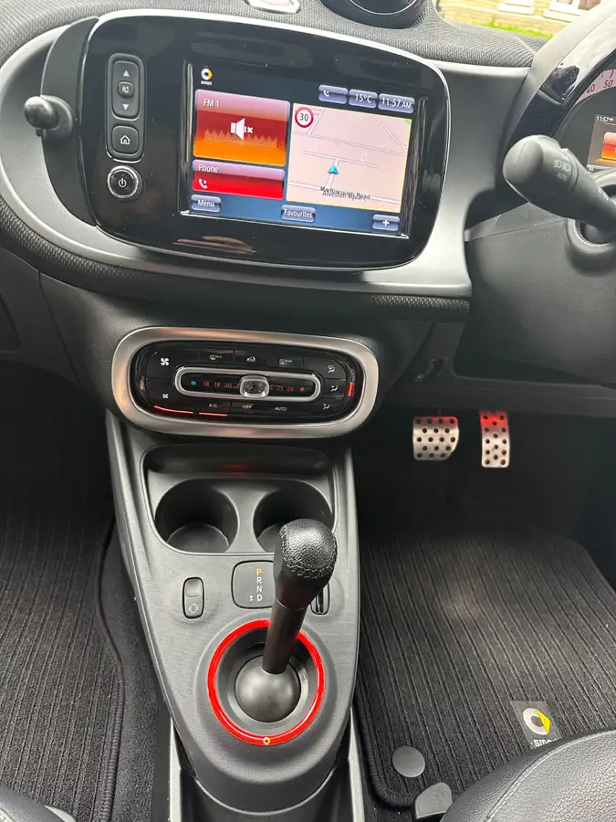 2016-smart-fortwo-09-prime-premium-plusss-coupe-twinamic-big-18