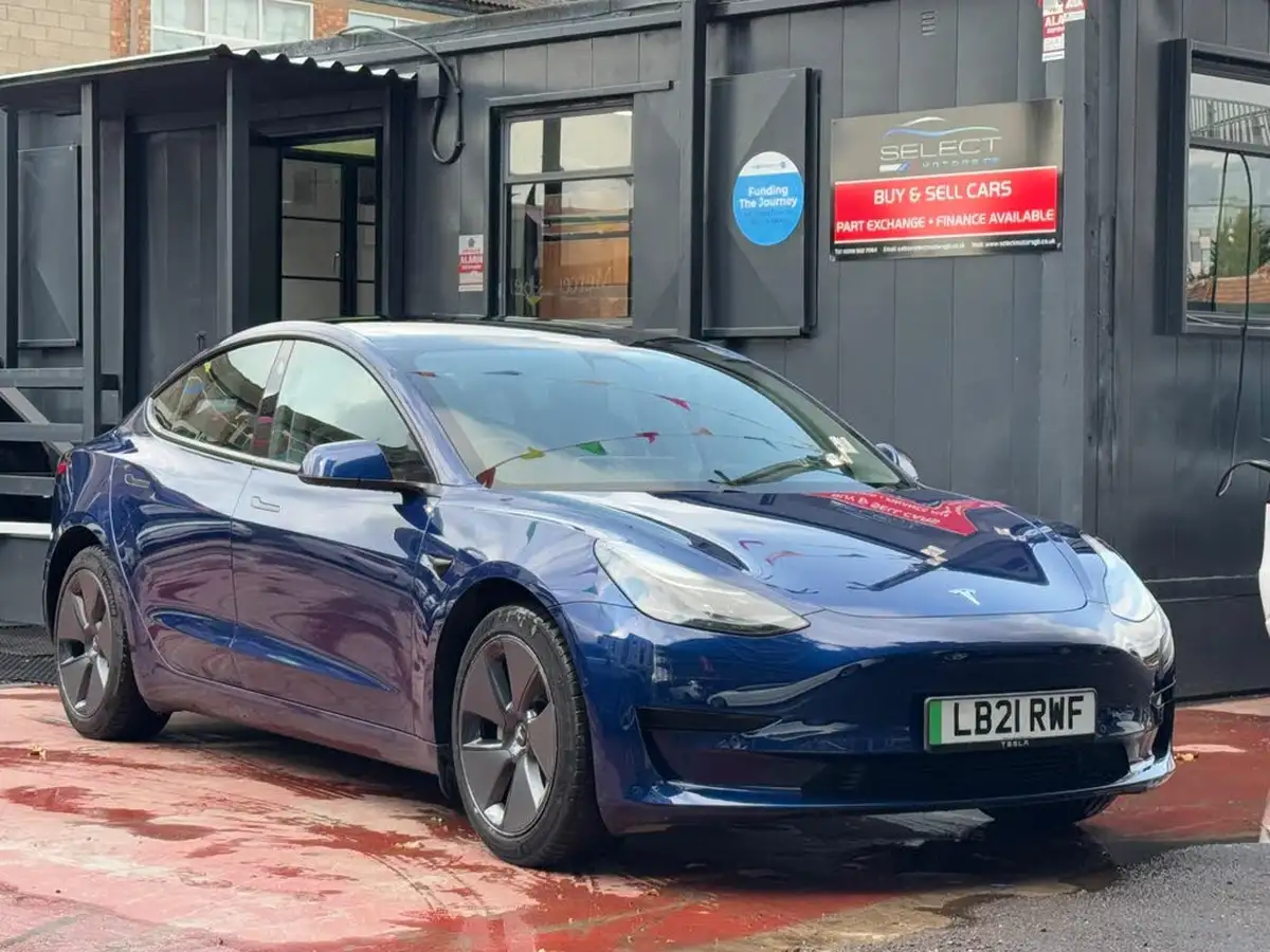 2021-tesla-model-3-e-standard-plus-big-0