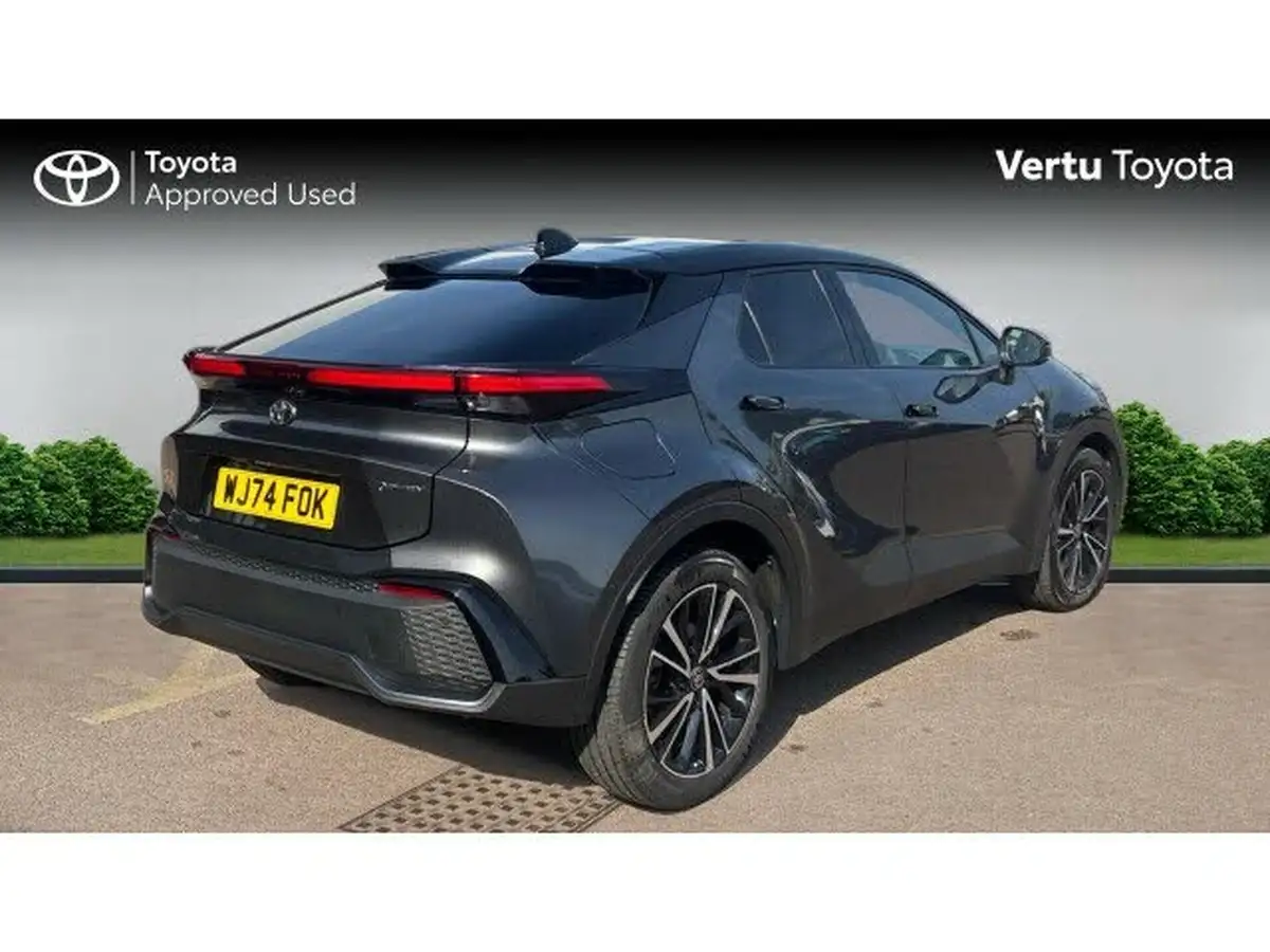 2024-toyota-c-hr-20-vvt-i-excel-220bhp-plug-in-tech-pack-big-1